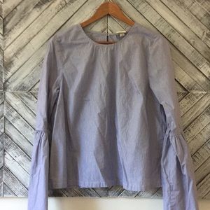 Bell sleeve blouse